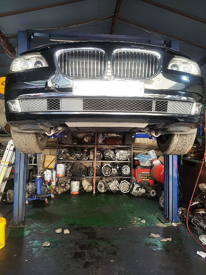 bmw740
